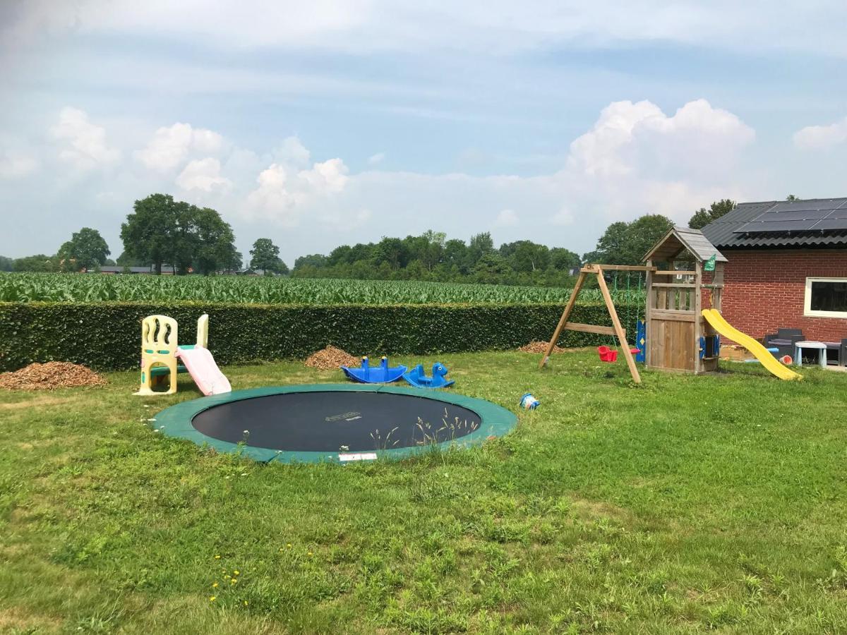 Bed and Breakfast Saromaja Ambt Delden Exterior foto